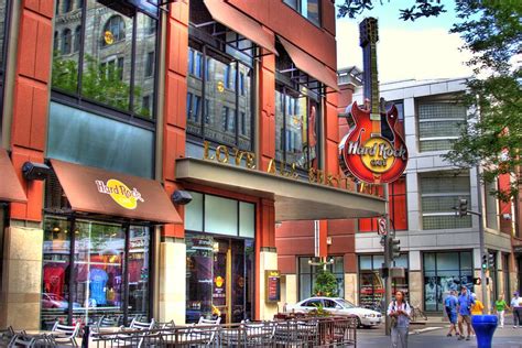 Hard Rock Cafe in Denver to close this summer